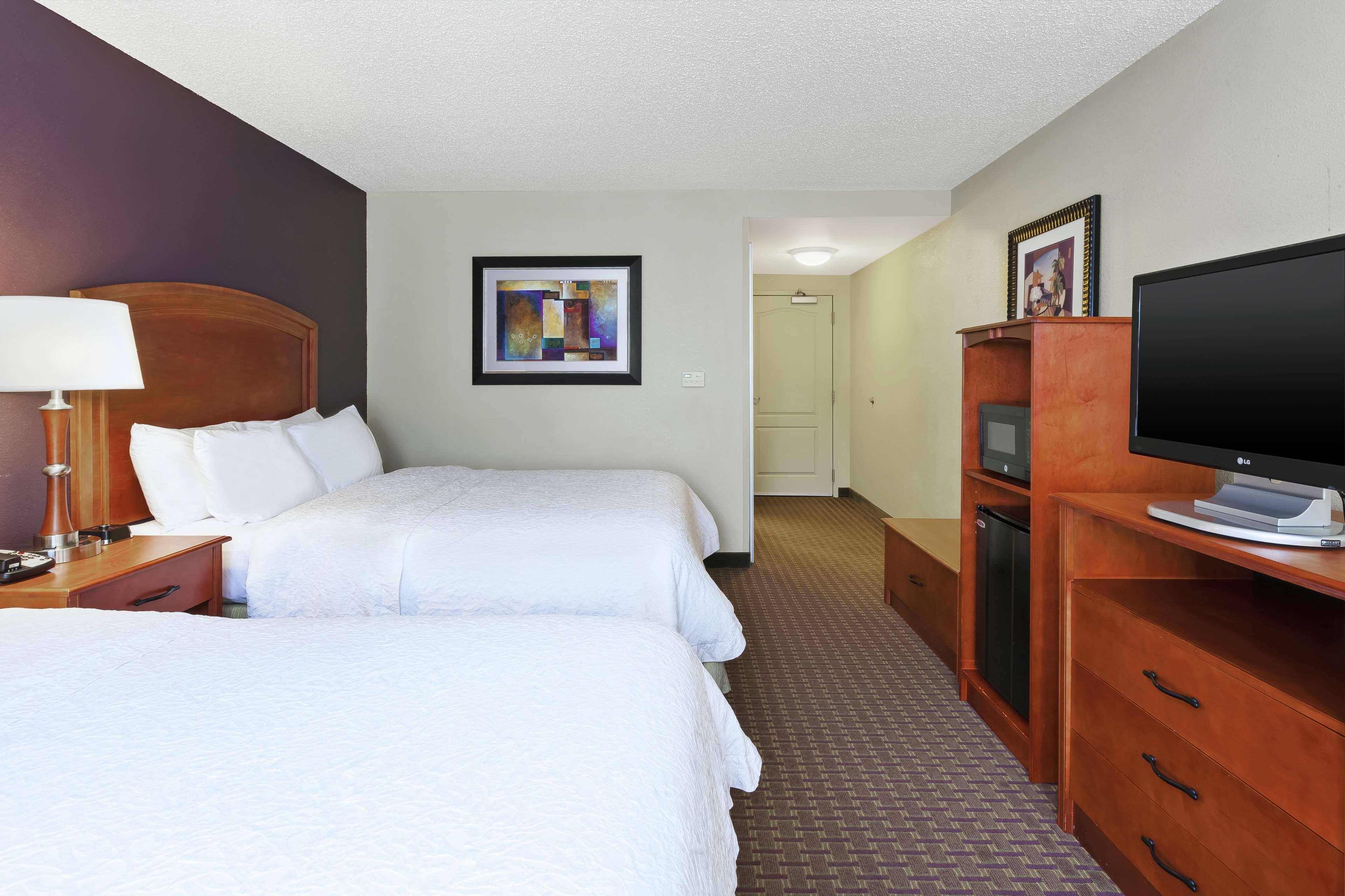 Hampton Inn & Suites Grand Rapids-Airport 28Th St Cascade Eksteriør billede