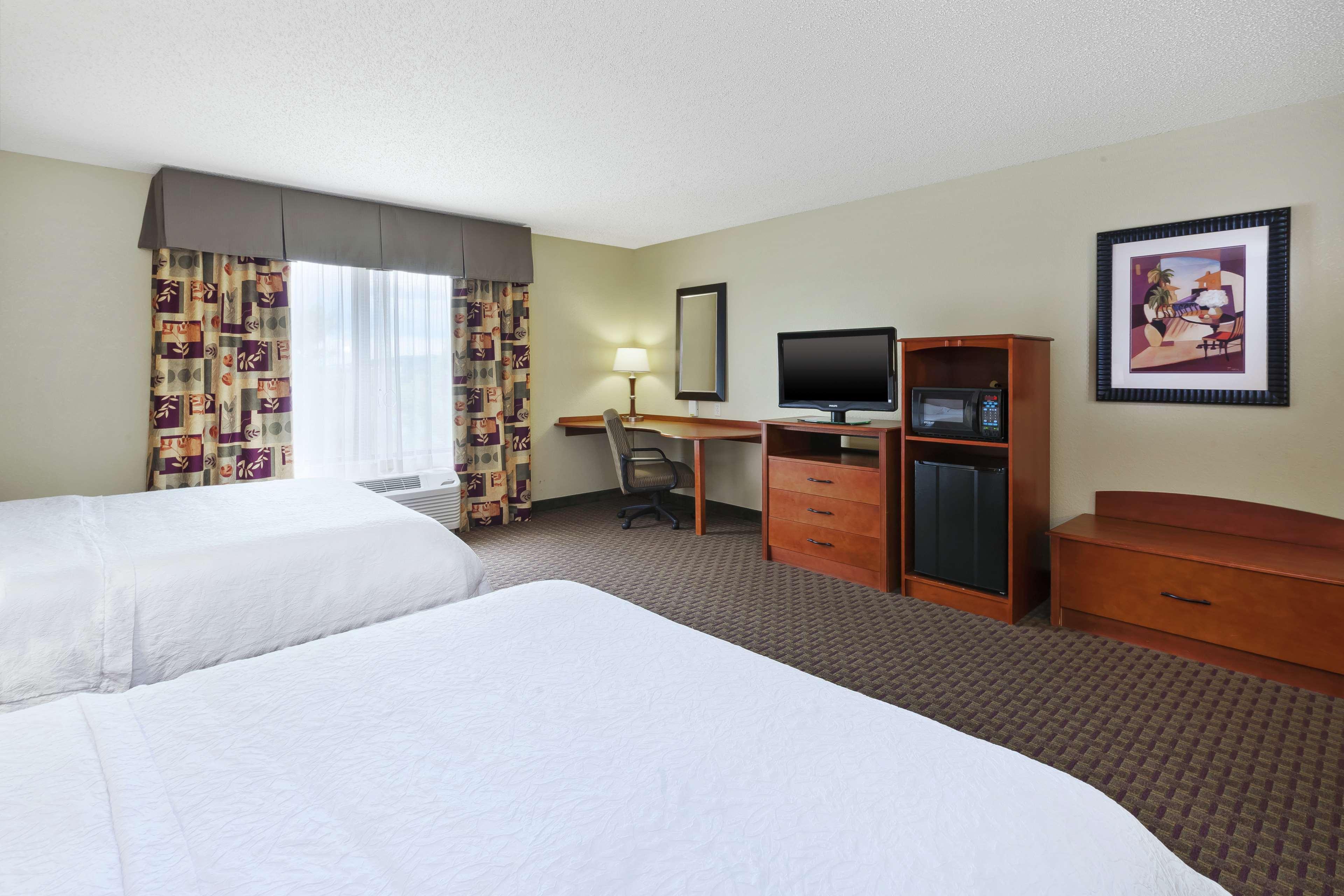 Hampton Inn & Suites Grand Rapids-Airport 28Th St Cascade Eksteriør billede