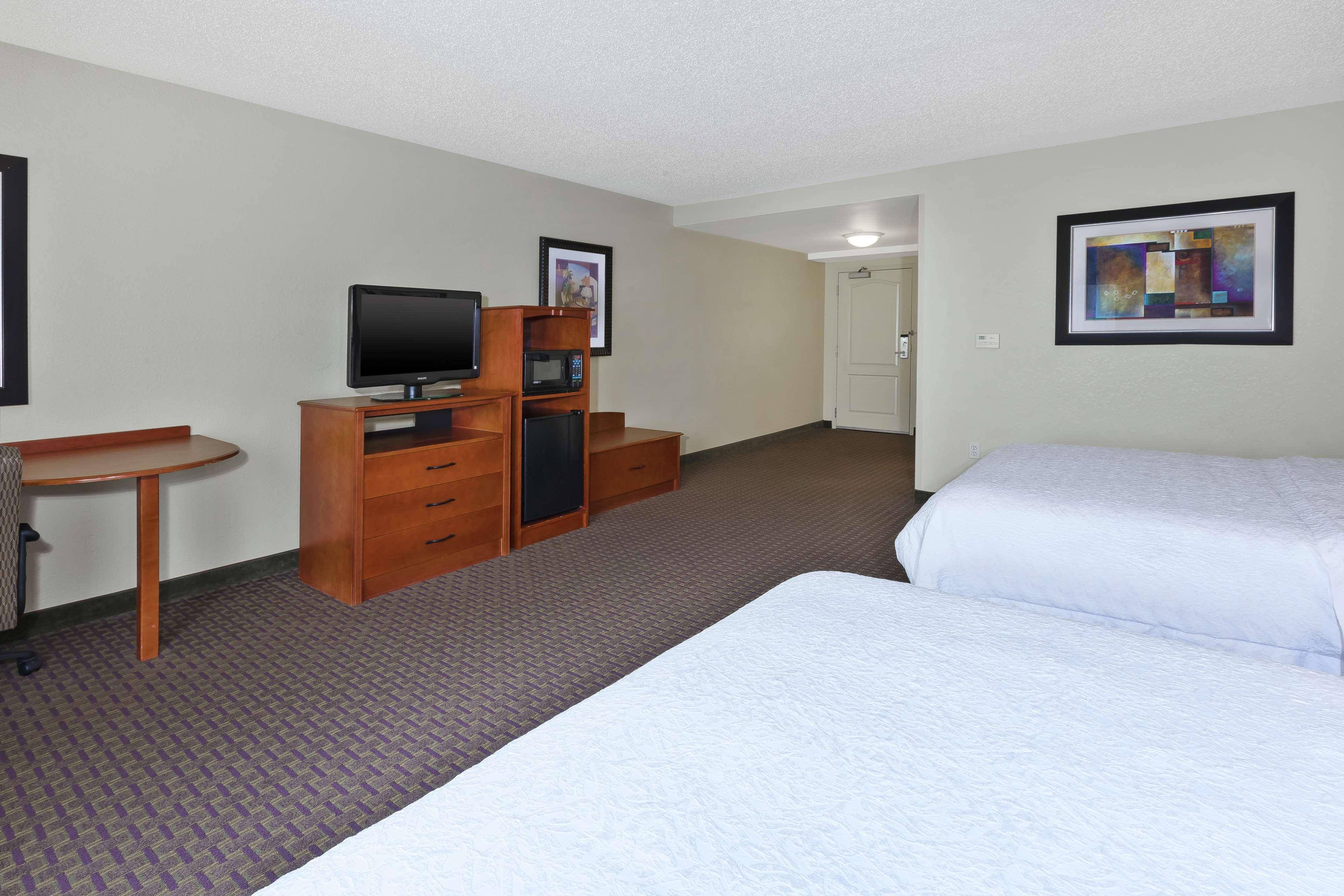 Hampton Inn & Suites Grand Rapids-Airport 28Th St Cascade Eksteriør billede