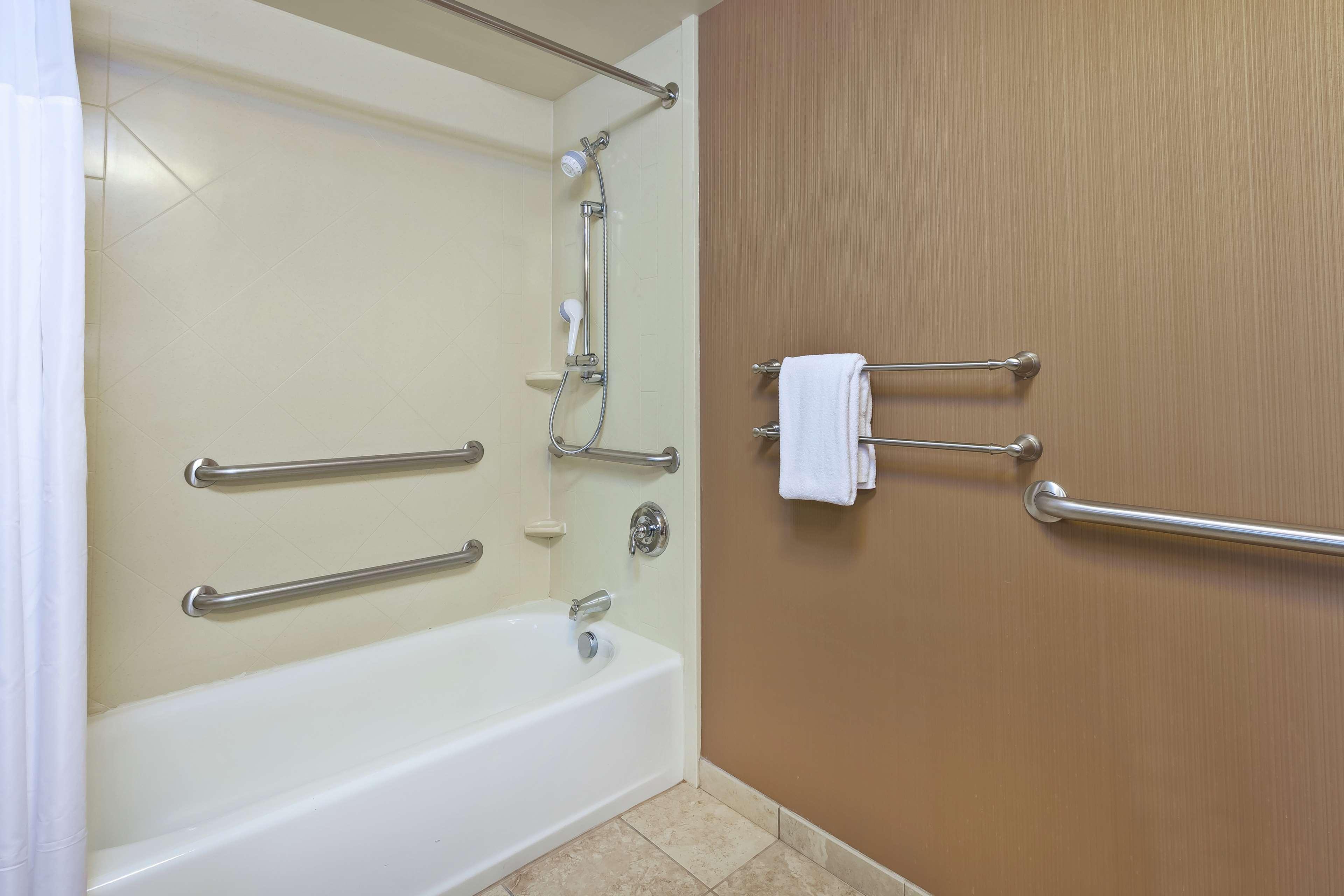 Hampton Inn & Suites Grand Rapids-Airport 28Th St Cascade Eksteriør billede