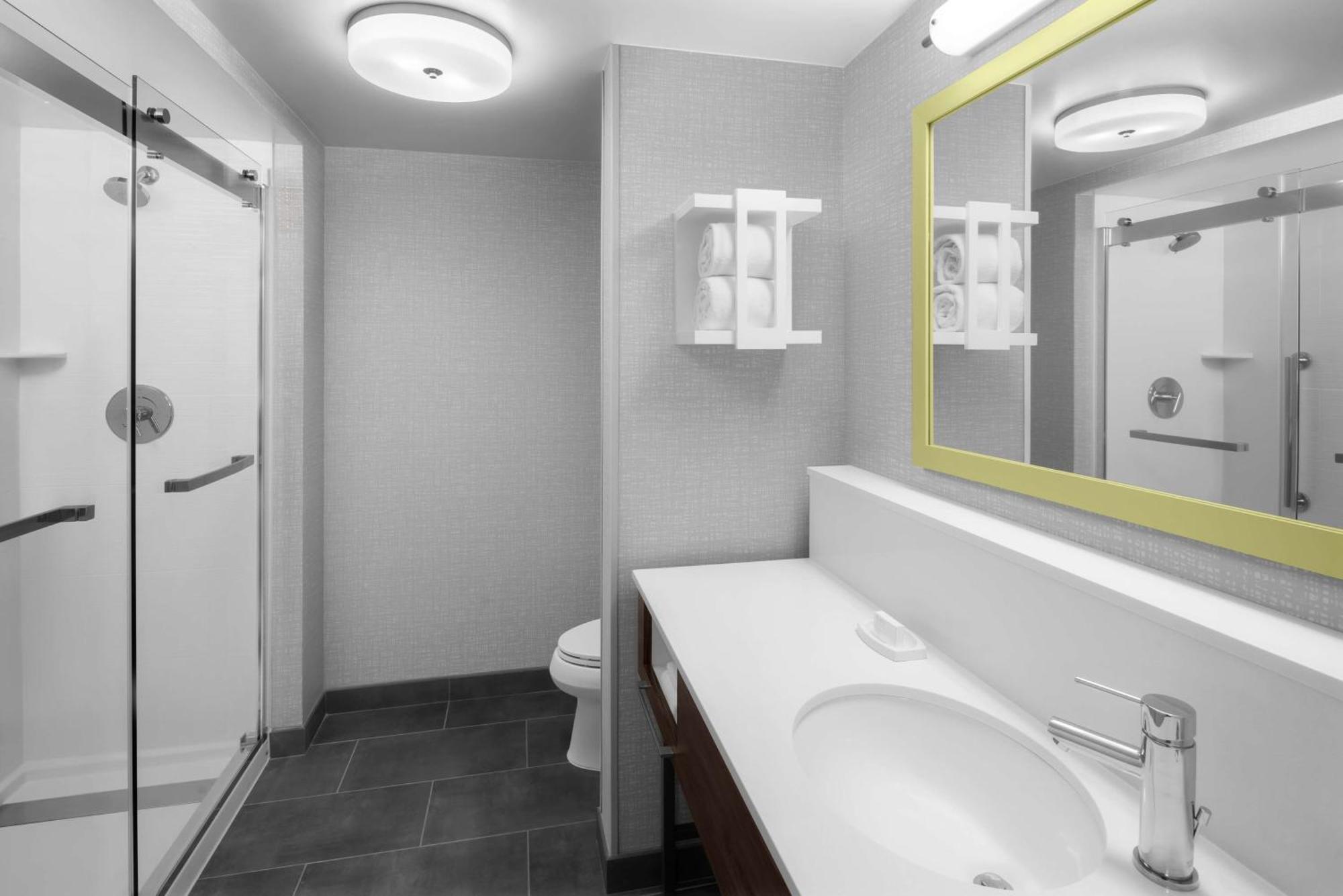 Hampton Inn & Suites Grand Rapids-Airport 28Th St Cascade Eksteriør billede